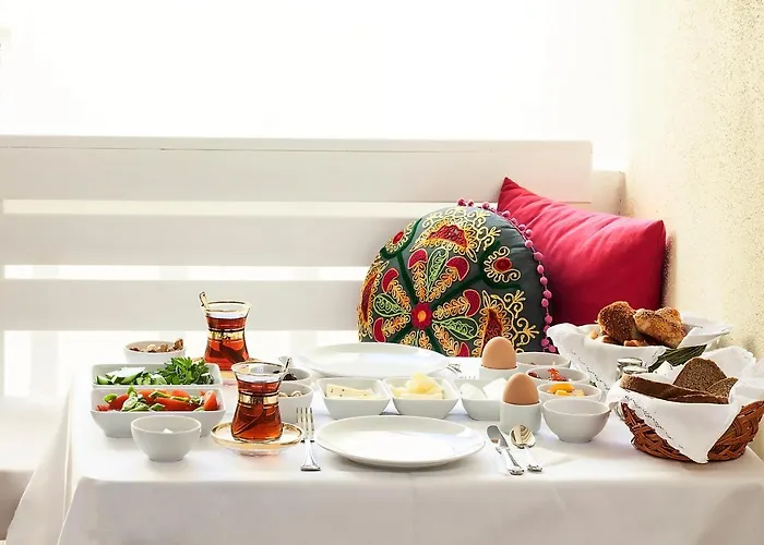 Quarante - Adult Only *